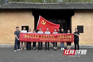 ?这操作！卢最后44秒突然改五小：卡乔各送1失误